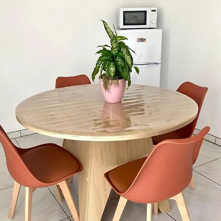 Le Retz De Jardin- Calme Avec Parking Apartamento Machecoul